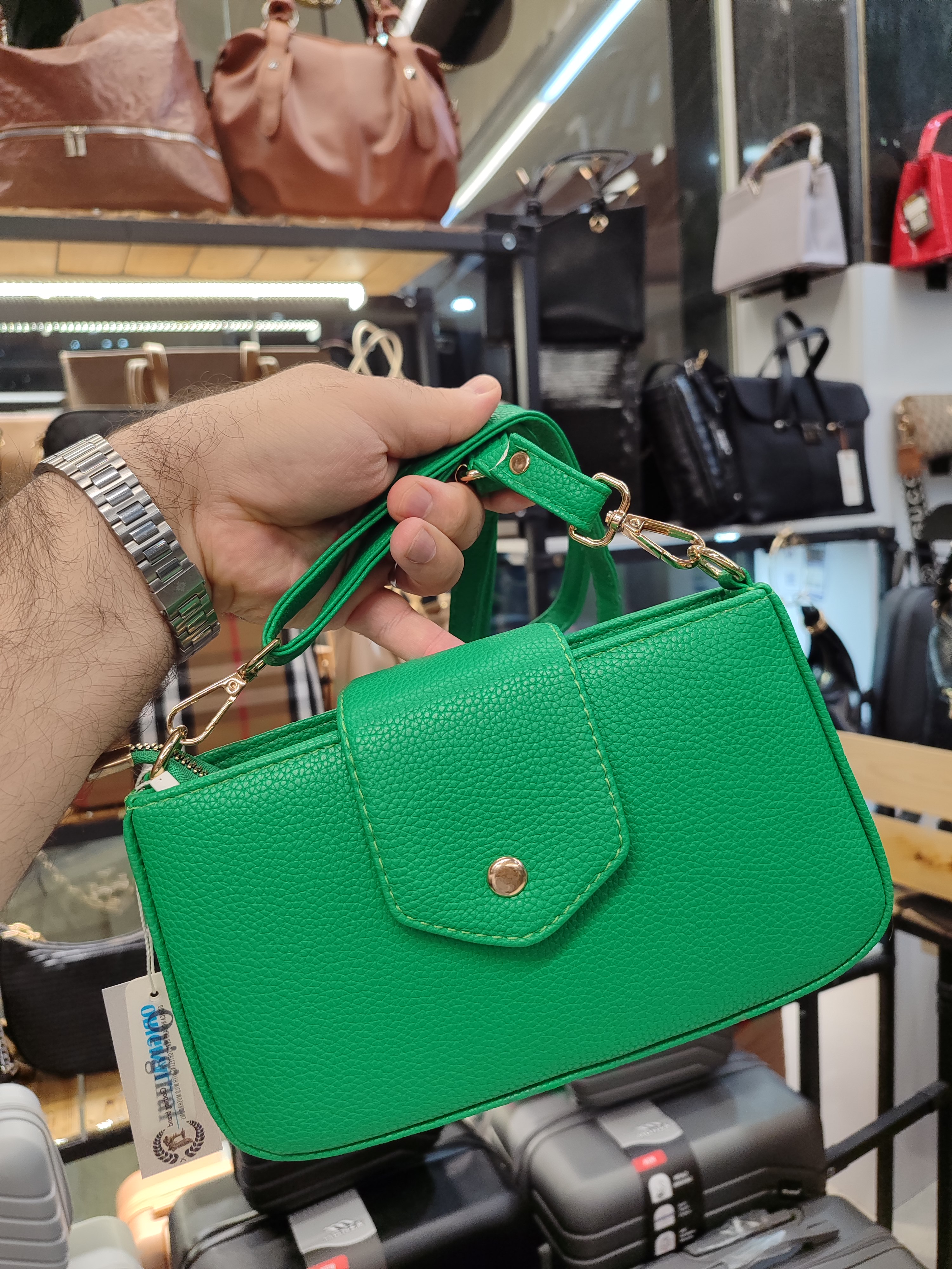 کیف سبز بنو زنانه پاسپورتی چرم مصنوعی