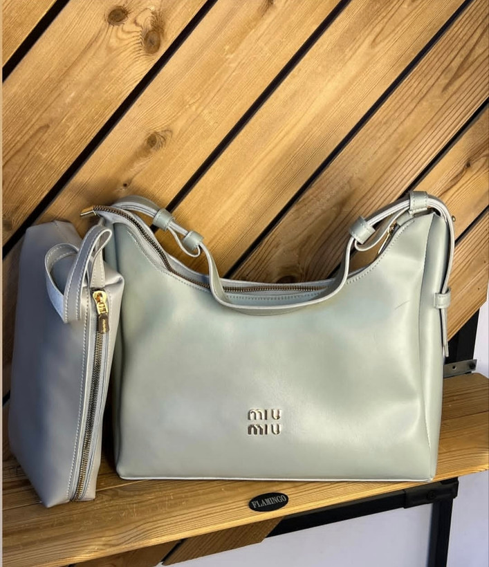 کیف زنانه چرم مصنوعی دارای کیف آرایشی miu miu