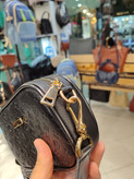 کیف چرم مصنوعی وارداتی Luis Vuitton بنداسپرت